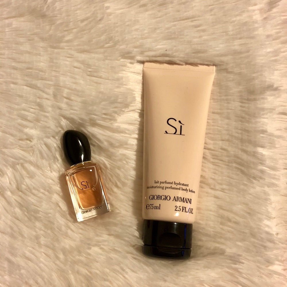 Sì by Giorgio Armani Fragrance Set